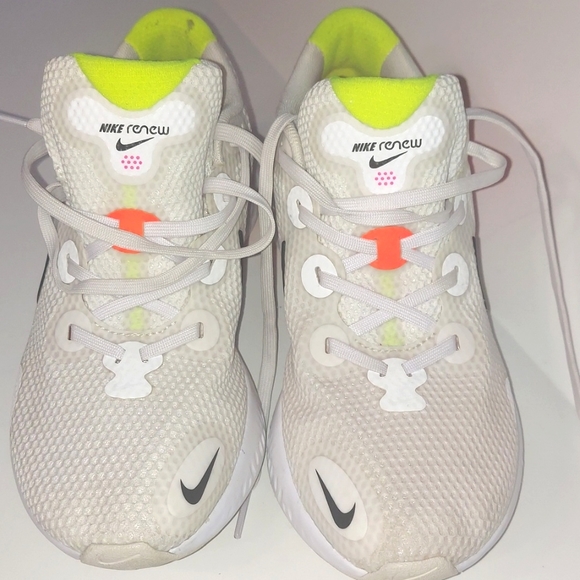 Men's Nike Renew Run - Picture 11 of 11